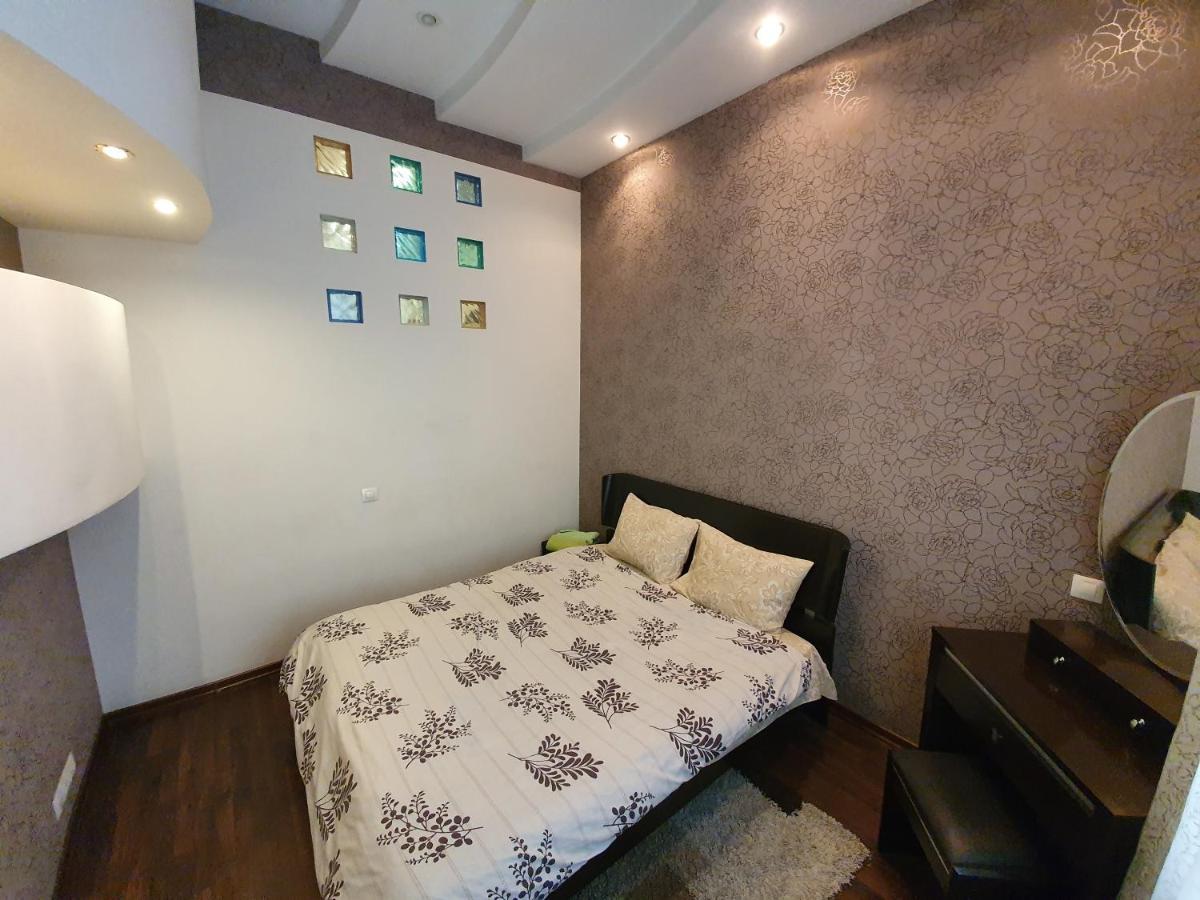- Pechersk Area Apartment